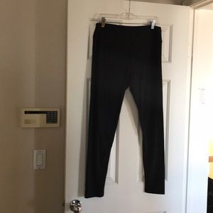 LuLaRoe Tall Curvy Black leggings NWOT